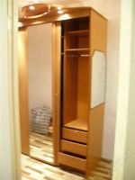 Лот: 1033522. Фото: 3. Шкаф-купе трехстворчатый с зеркалом... Мебель