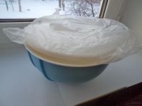 Лот: 10892143. Фото: 3. Tupperware Замесочное двухслойное... Домашний быт