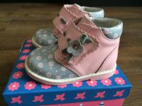 Лот: 5509556. Фото: 2. Ботиночки на девочку Kapika 19размер. Обувь