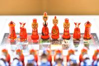Лот: 11626395. Фото: 9. Шахматы Холодная война 30х30 см