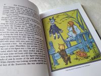 Лот: 18200335. Фото: 10. Удивительный волшебник из страны...