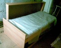 Лот: 218660. Фото: 2. кровать односпальная. Мебель для спальни