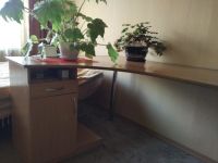 Лот: 11279498. Фото: 4. Компьютерный стол с удлиненной... Красноярск