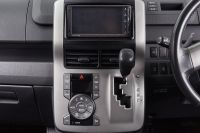 Лот: 19148402. Фото: 18. Toyota Voxy, II (R70) 2.0 CVT...