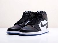 Лот: 15204730. Фото: 2. Кроссовки Nike Air Jordan 1 Mid. Мужская обувь