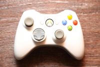 Лот: 3614354. Фото: 2. Продам XBox 360 Slim 250 Gb, Freeboot... Игровые приставки, консоли, видеоигры