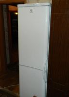 Лот: 5008621. Фото: 2. Холодильник Indesit C138NFG в... Крупная бытовая техника