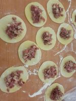 Лот: 11356005. Фото: 2. Домашние манты. Такая цена до... Продукты