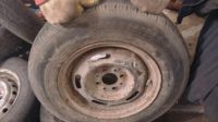 Лот: 5354118. Фото: 3. колеса с грузовой резиной bridgestone... Авто, мото, водный транспорт