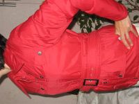 Лот: 2757649. Фото: 2. красная курточка на утеплителе... Одежда и аксессуары