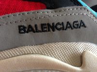 Лот: 11578165. Фото: 2. Кроссовки Balenciaga. Женская обувь