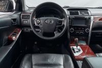 Лот: 22892519. Фото: 20. Toyota Camry 2013