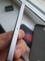 Лот: 18862009. Фото: 7. iphone se 2017 в идеальном состоянии...