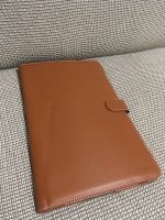 Лот: 13130304. Фото: 4. Кожаный чехол-книжка для MacBook... Красноярск