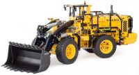 Лот: 12751931. Фото: 2. Lego technic 42030 volvo фронтальный... Игрушки