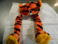 Лот: 18373760. Фото: 2. Новогодний колпак тигренка с лапками... Товары для праздника