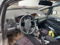 Лот: 16482786. Фото: 2. Opel zafira b 2011г 1,6мт. Авто, мото, водный транспорт