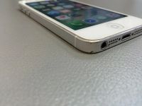 Лот: 10409261. Фото: 3. Смартфон Apple iPhone 5 16Gb Silver... Красноярск