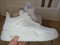 Лот: 20651622. Фото: 2. Кроссовки женские nike air jordan. Женская обувь