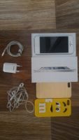 Лот: 8947285. Фото: 2. IPhone 5 16gb белый ( обмен на... Смартфоны, связь, навигация