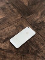 Лот: 11107013. Фото: 2. Apple iPhone 5S Silver 32 GB... Смартфоны, связь, навигация