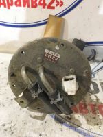 Лот: 21719226. Фото: 2. насос топливный Mazda Demio DW3W. Автозапчасти