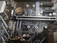 Лот: 20007410. Фото: 2. z390m gigabyte +4гига. Комплектующие