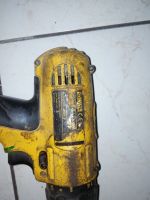 Лот: 15052344. Фото: 2. шуруповерт DeWALT. Инструмент и расходные