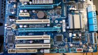 Лот: 12093827. Фото: 2. Материнская плата GigaByte GA-880GA-UD3H. Комплектующие