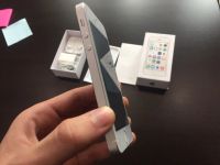 Лот: 10227194. Фото: 3. Apple iPhone (Айфон) 5s 16gb silver... Красноярск