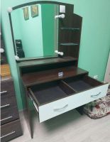 Лот: 25886512. Фото: 3. Туалетный столик с зеркалом и... Мебель