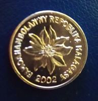 Лот: 19513641. Фото: 2. Мадагаскар 1 франк 2002 KM# 8... Монеты