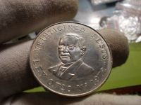 Лот: 17257544. Фото: 6. Огромная Серебрянная монета-25...