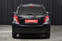 Лот: 24560882. Фото: 6. Toyota Vitz 2013