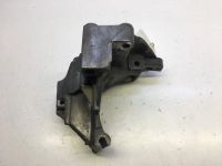 Лот: 20381912. Фото: 5. Кронштейн генератора Mazda Tribute...