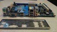 Лот: 9124438. Фото: 2. Материнская плата ASRock G41m-vs3... Комплектующие