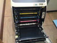 Лот: 8654815. Фото: 2. Лазерный цветной принтер HP Color... Принтеры, сканеры, МФУ