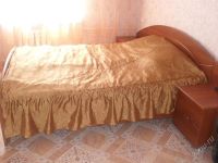 Лот: 993296. Фото: 3. Продам кровать с двумя тумбочками. Мебель