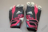 Лот: 5970232. Фото: 4. Перчатки вратарские Adidas Predator... Красноярск