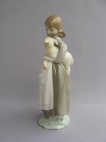 Лот: 6165356. Фото: 4. Девочка с овечкой Lladro большая... Красноярск