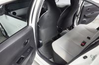 Лот: 24589361. Фото: 13. Toyota Vitz 2011