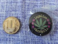 Лот: 1834515. Фото: 2. значок "cannabis legalise". Сувениры