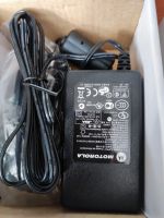 Лот: 18666146. Фото: 2. Блок питания Motorola+ стакан... Радиостанции