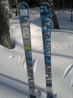 Лот: 9070734. Фото: 3. Лыжи горные новые Amplid с креплениями. Спортивные товары