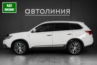 Лот: 21180655. Фото: 4. Mitsubishi Outlander, III Рестайлинг...