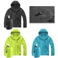 Лот: 9553523. Фото: 2. Пончо, дождевик, походная куртка... Одежда, обувь, галантерея