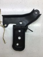 Лот: 20375871. Фото: 2. Кронштейн Toyota Ipsum 1999 1713974180... Автозапчасти