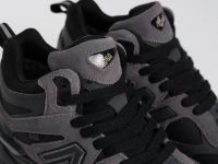 Лот: 24973178. Фото: 8. Зимние Кроссовки New Balance 9060...