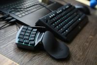 Лот: 11405482. Фото: 2. Игровой кейпад Razer Tartarus... Периферия