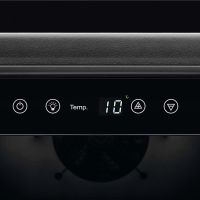 Лот: 18248009. Фото: 3. Винный шкаф Electrolux ERW 0673AOA. Бытовая техника